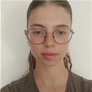 Estudiante universitaria del grado de Biología con ganas de motivar al alumnado a valorar y entender el mundo científico